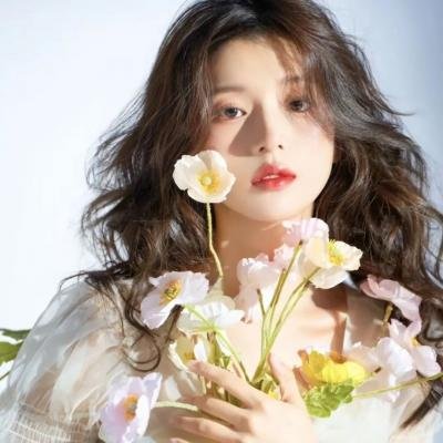 厉总,夫人说爱已迟暮